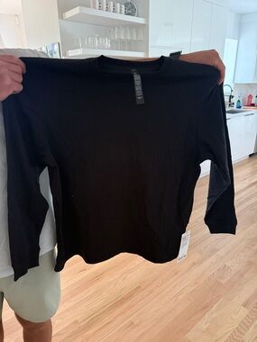 lululemon Mens Black Long Sleeve shirt - XL